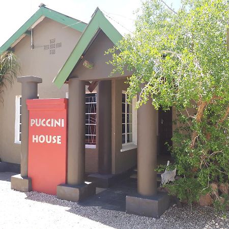 Bed and Breakfast Puccini House Windhoek Exterior foto